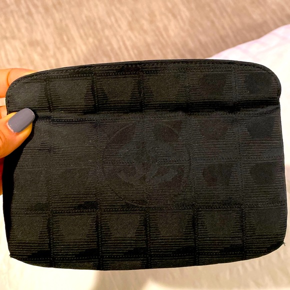 Authentic pouch - Picture 1 of 5